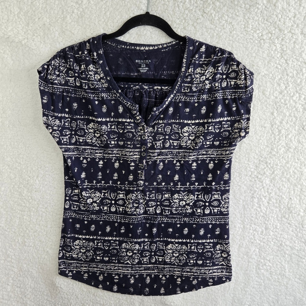 Sonoma Henley Top Womens XS Navy Blue Cap Sleeve Boho-Chic Tribal Pattern Cotton